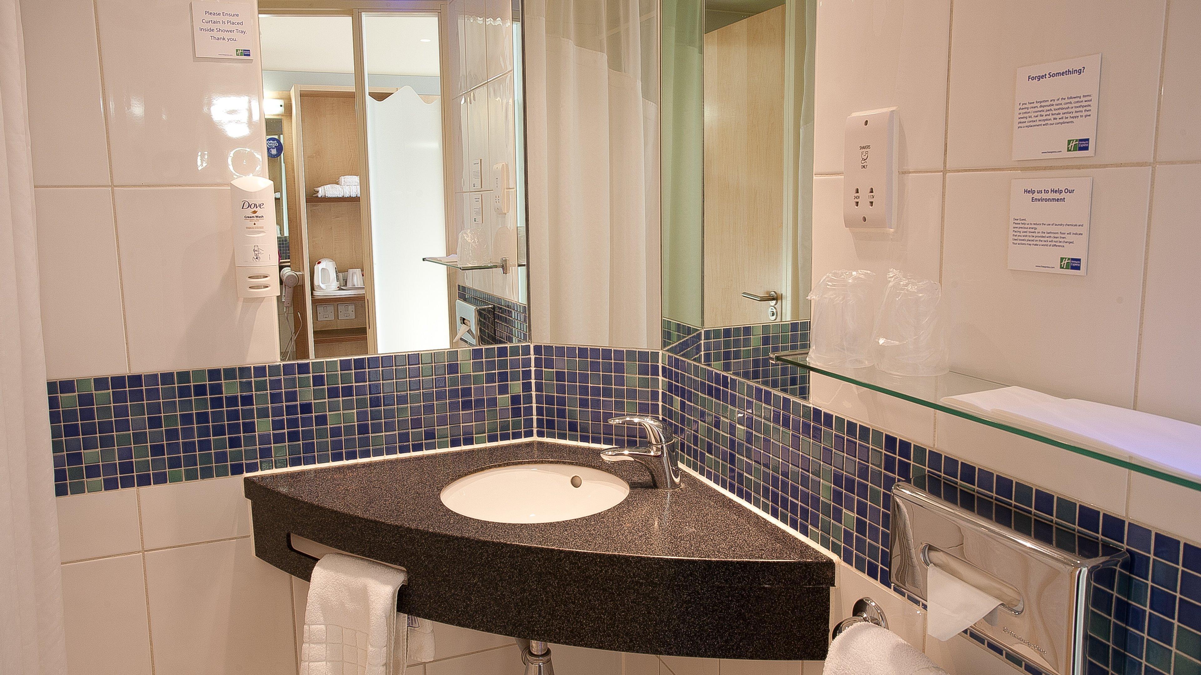 Holiday Inn Express Slough Dış mekan fotoğraf