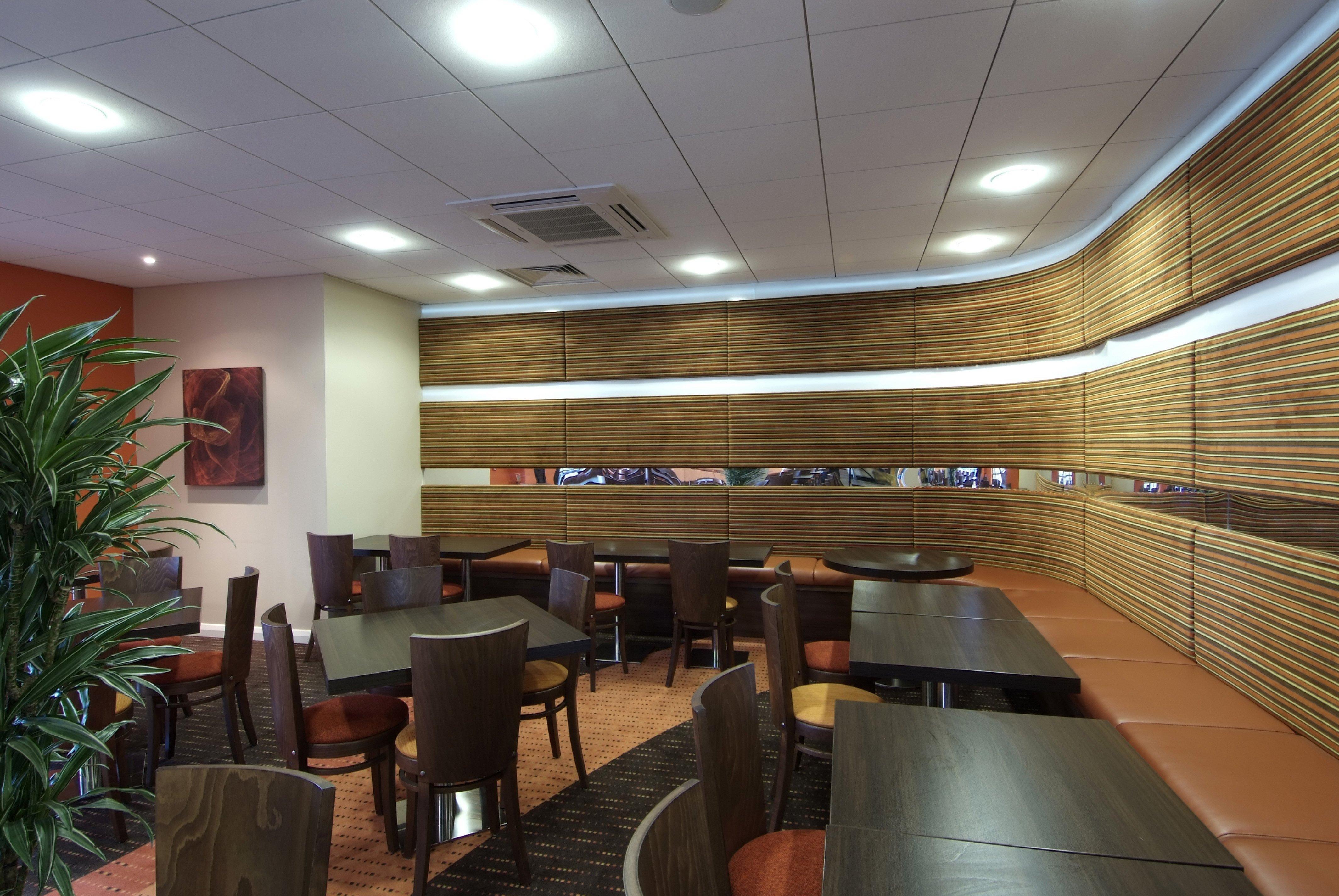 Holiday Inn Express Slough Dış mekan fotoğraf
